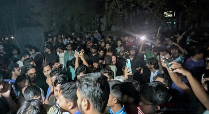 চবি এলাকায় মধ্যরাতে শিক্ষার্থী–স্থানীয়দের সংঘর্ষে আহত ২০